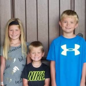 Meet your Posher, Benjiamy